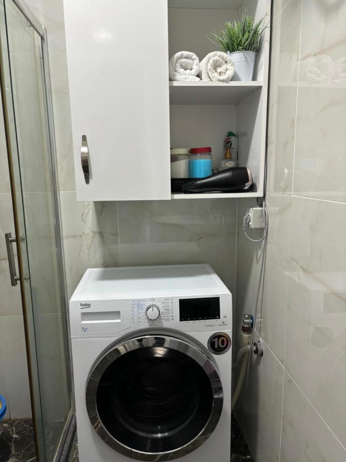 Center, Selvia White Apartment Tirana Buitenkant foto